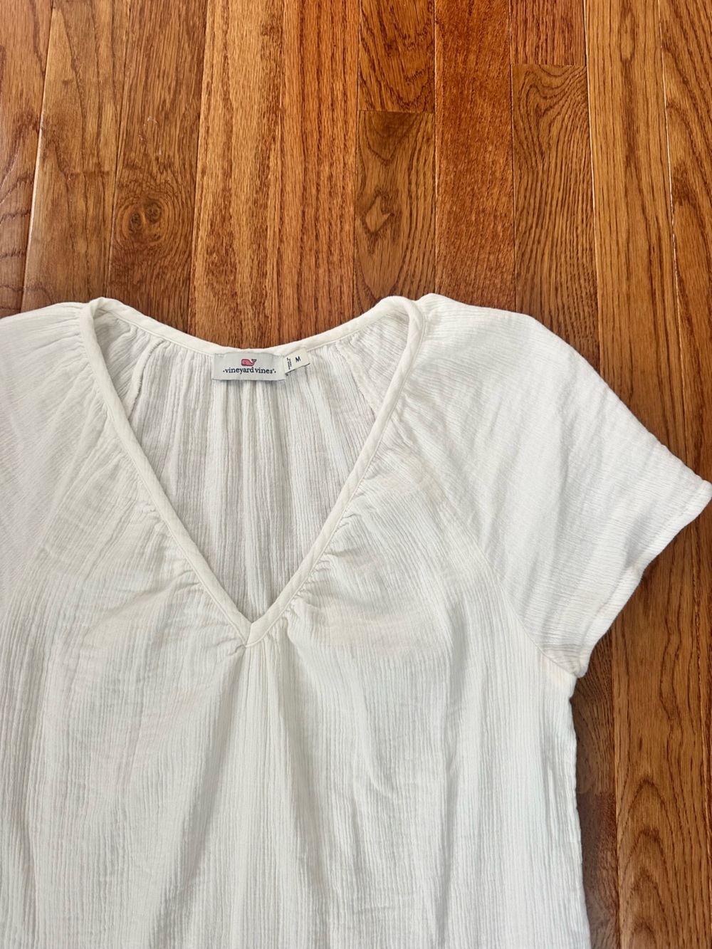 Vineyard Vines Off-White Textured V-Neck Dress - Picture 3 of 4
